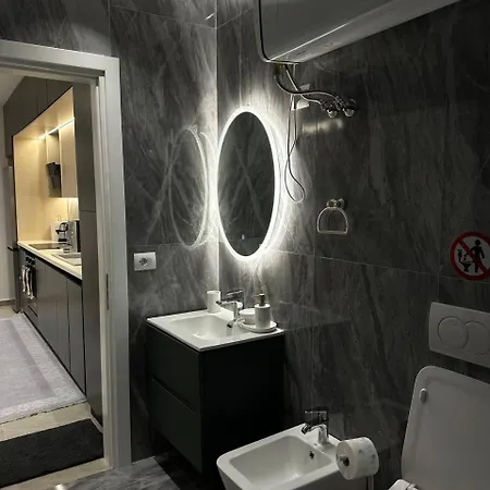 Fabi's דירה טיראנה